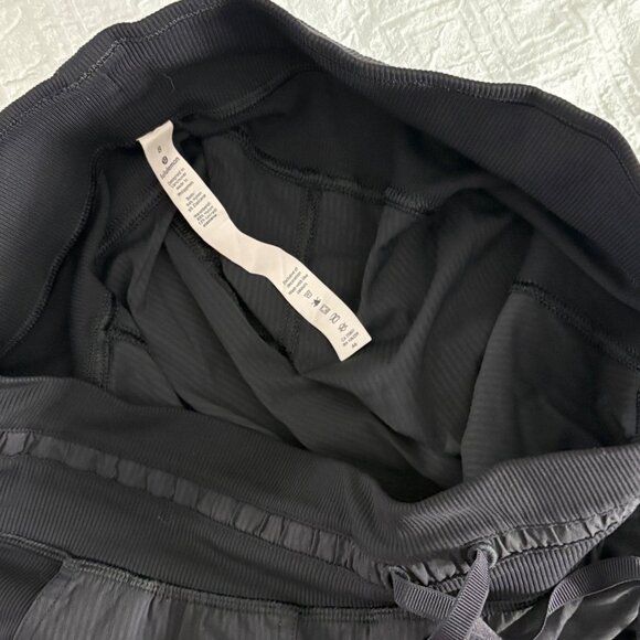 NWOT Lululemon Dance Studio Crop 25" Black Swift Lightweight Mid-Rise Pants 8 - Picture 7 of 10